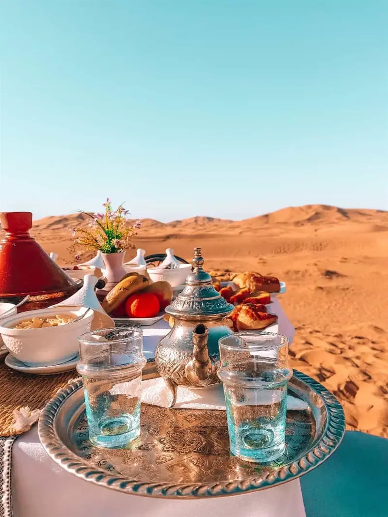 Desayuno en el campamento